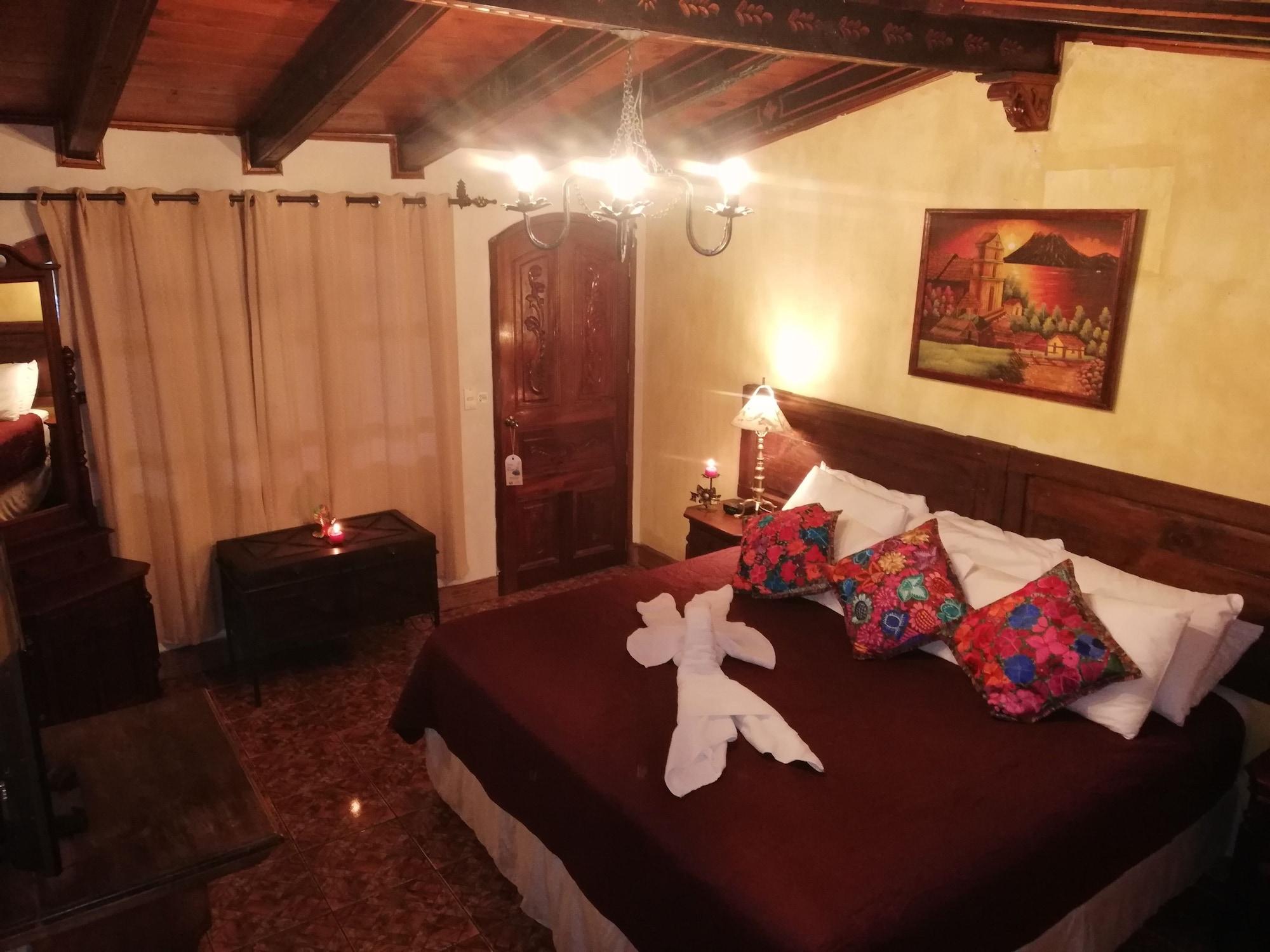 Hotel Gran Plaza Euromaya Antigua Bagian luar foto