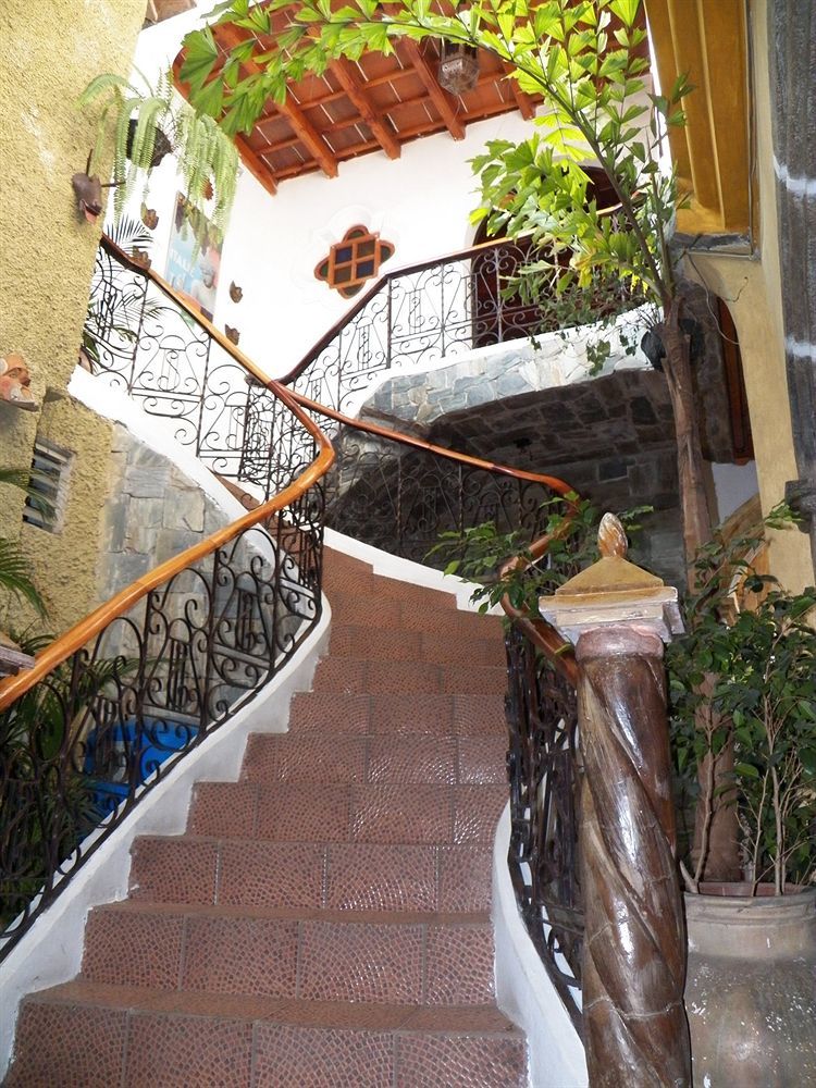 Hotel Gran Plaza Euromaya Antigua Bagian luar foto