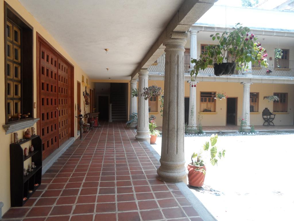 Hotel Gran Plaza Euromaya Antigua Bagian luar foto